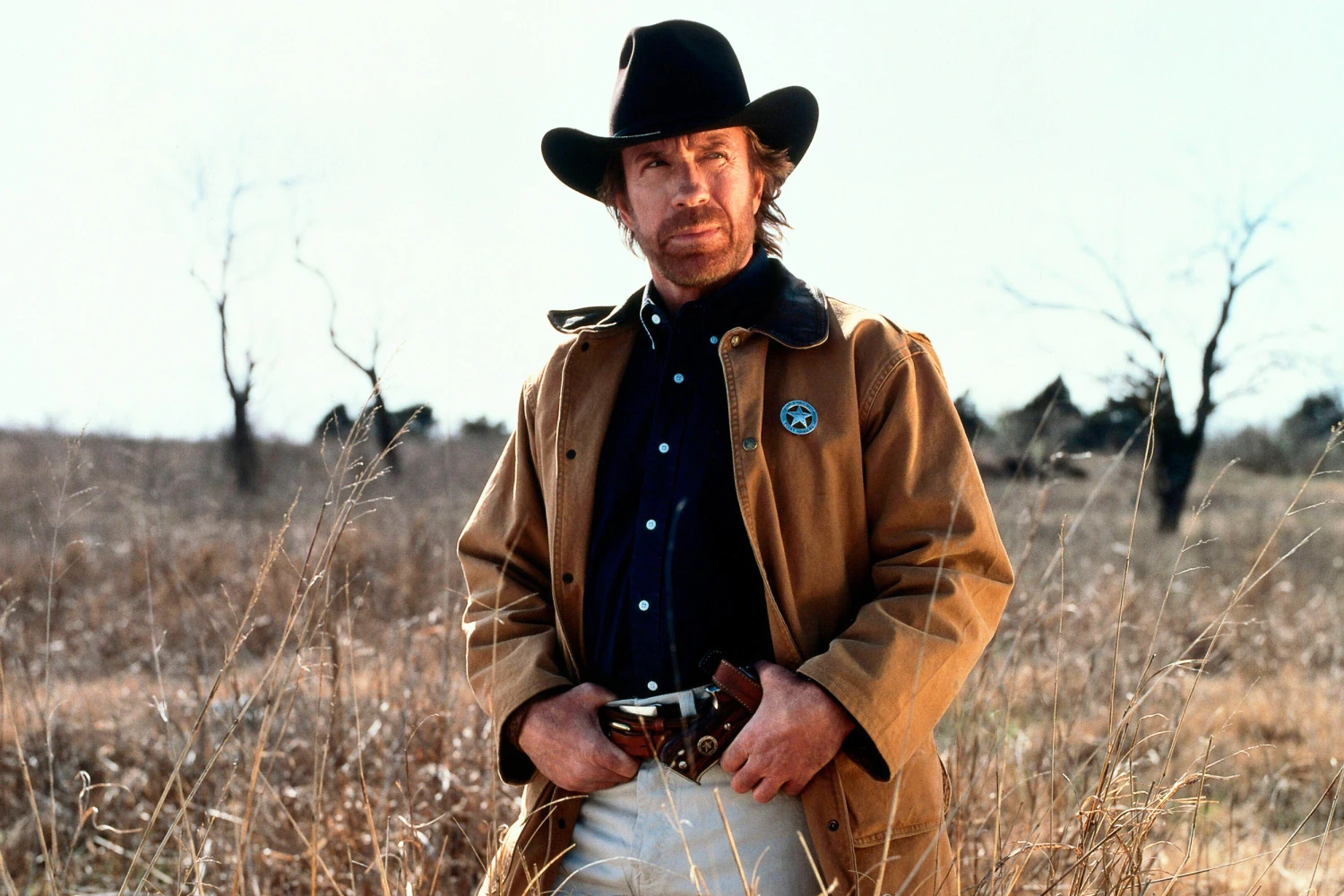 Chuck Norris da Força Aérea à lenda do cinema de ação
