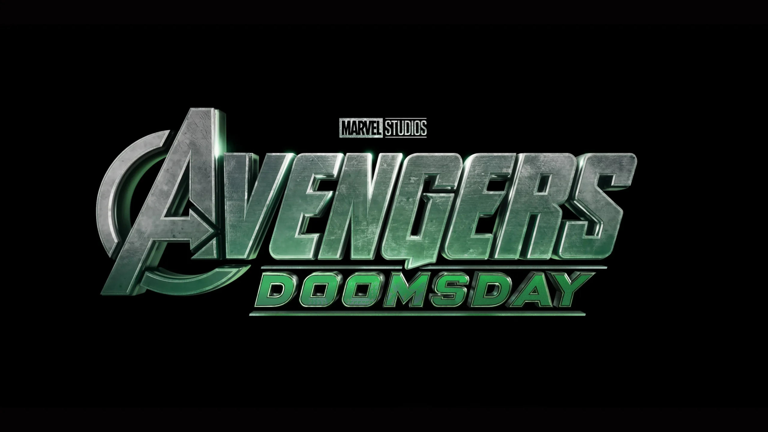 Logo de Avengers Doomsday com heróis da Marvel ao fundo em cenário de destruição.